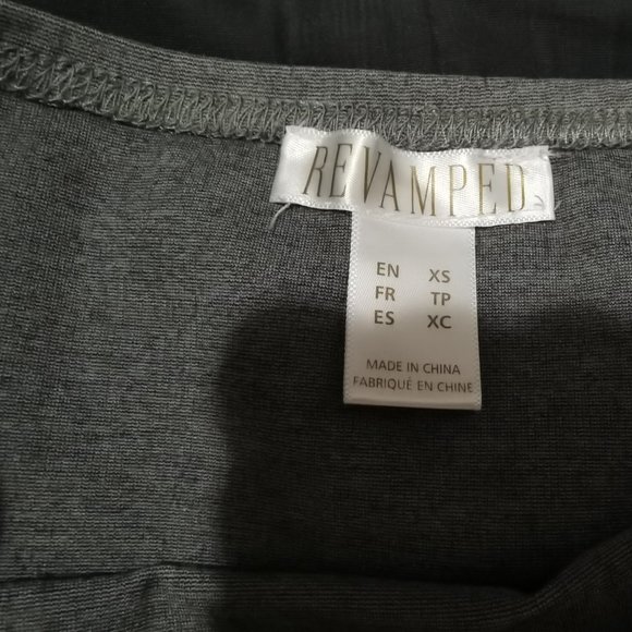 Grey pleated skirt - Picture 4 of 4